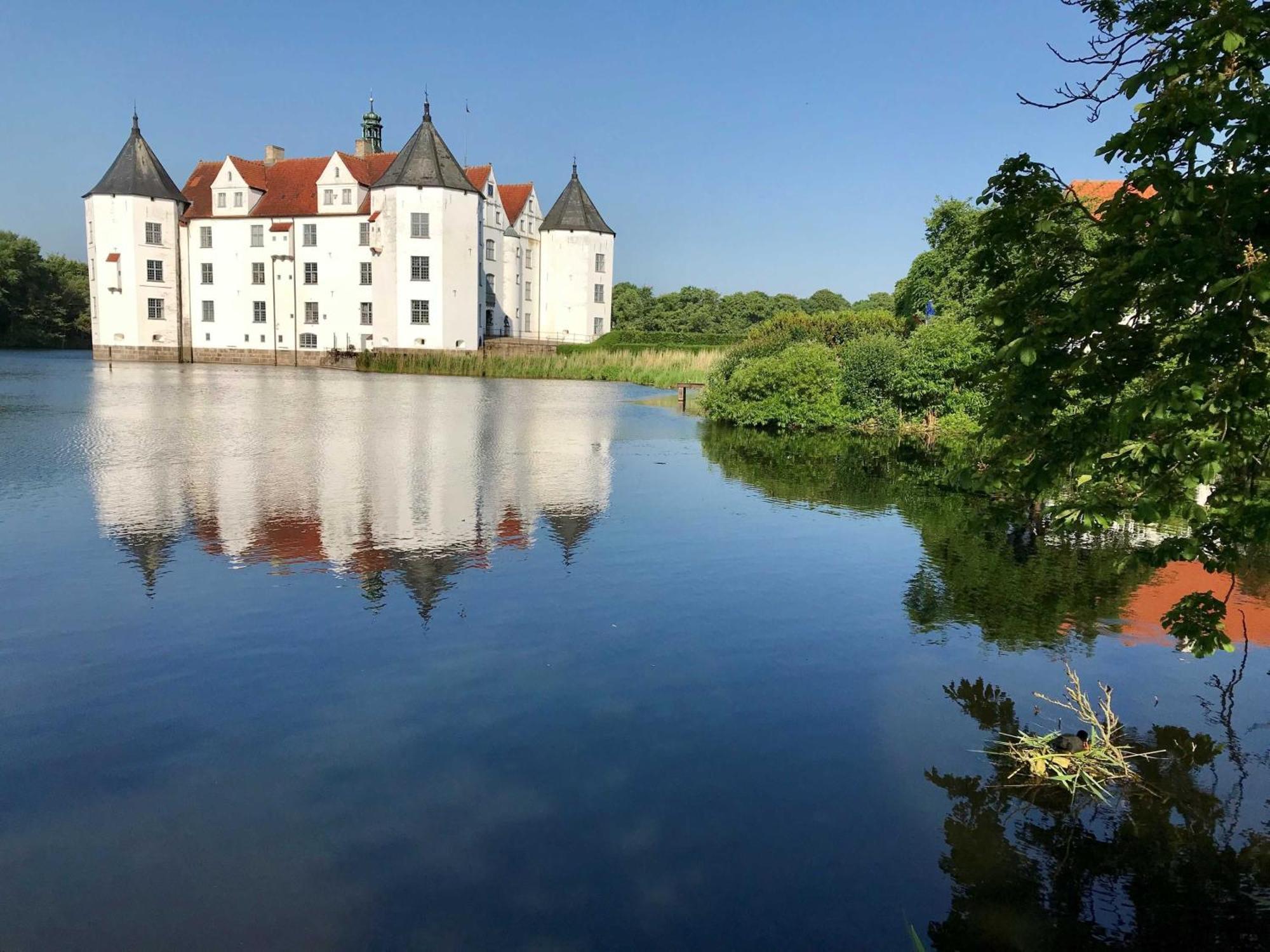 Ferienwohnung Gluecksburg Hygge Luaran gambar